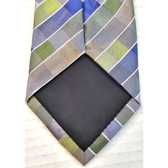 Kenneth Cole Reaction Mens Striped Tie 100% Silk Green Blue Gray Pattern - Picture 7 of 7